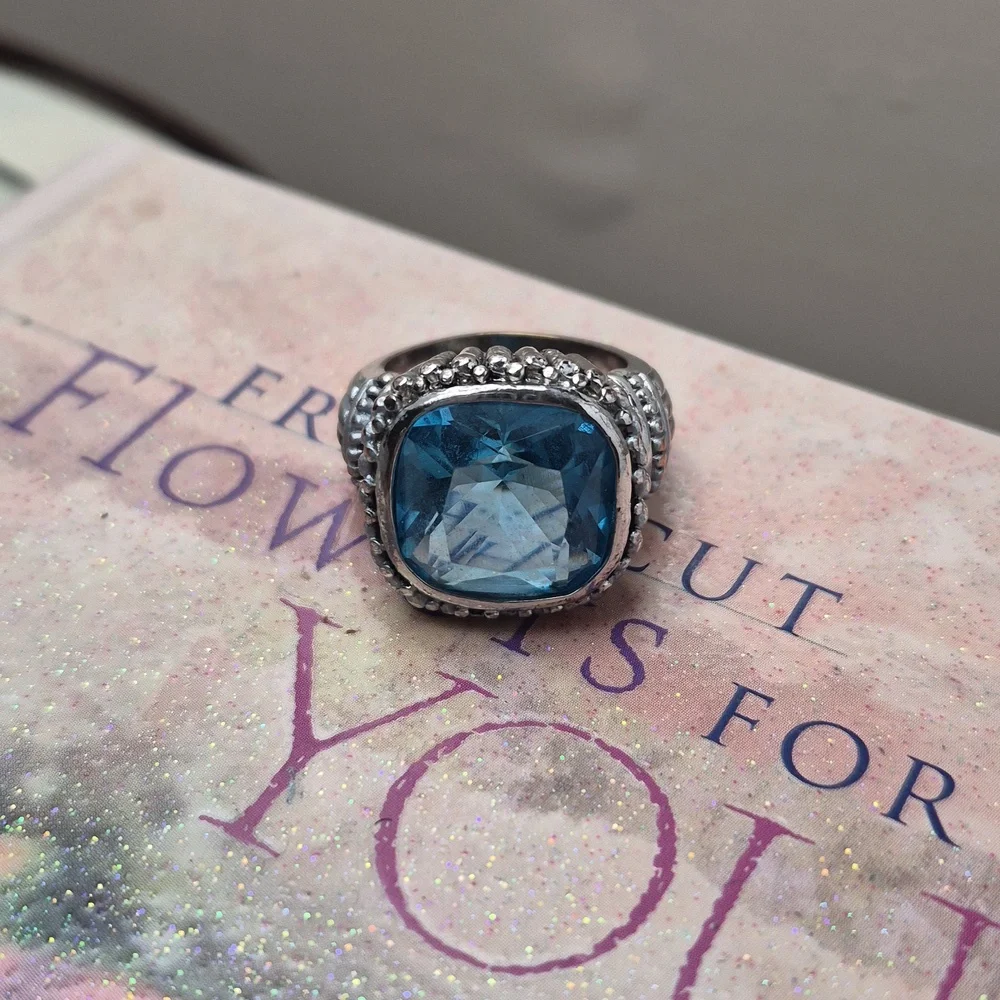 Vintage Checkerboard large Blue Topaz Chunky silver ring size 8
